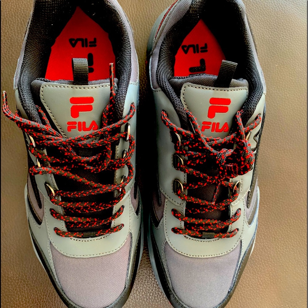 NEW- FILA Tennis Shoes